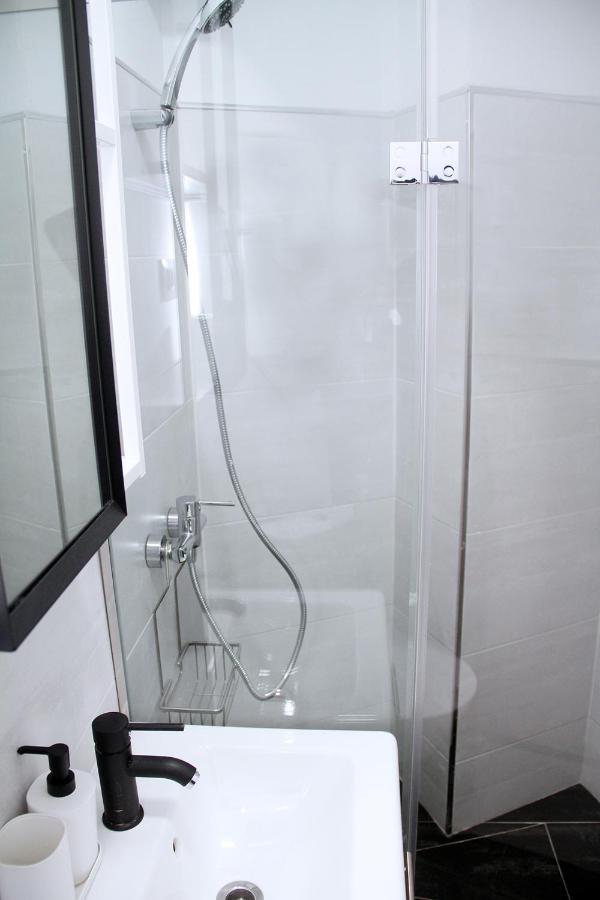 Apartamento En มาดริด ภายนอก รูปภาพ
